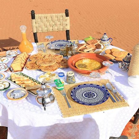מלון זאגורה Sahara Relax Camps מראה חיצוני תמונה