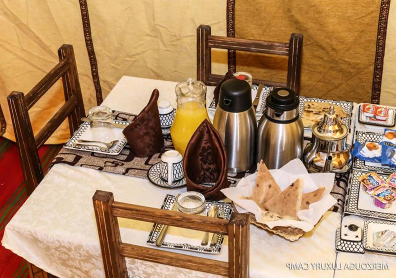 מלון זאגורה Sahara Relax Camps מראה חיצוני תמונה